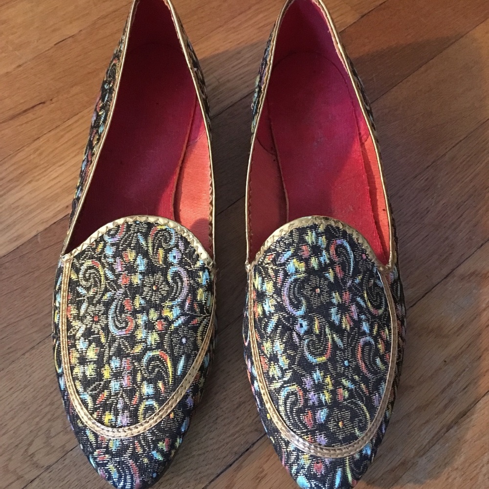 Vintage Women’s Decorative Adorned Paisley Loafers